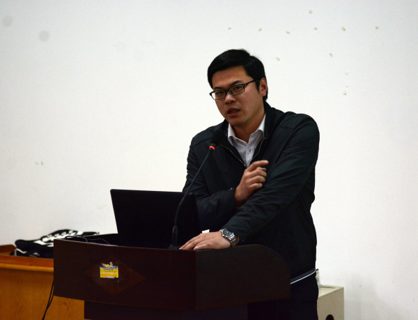 点击看详细资料