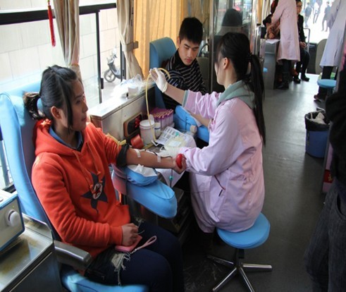 点击看详细资料